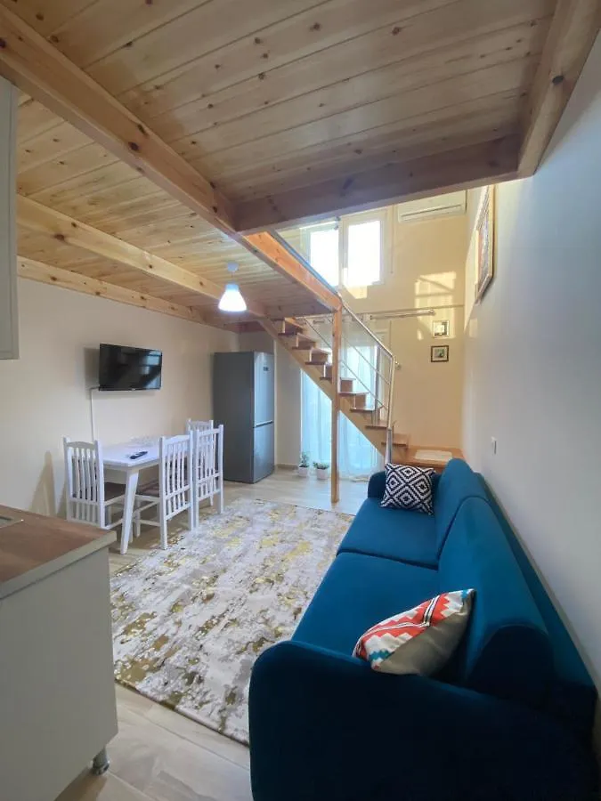 Jon'S Duplex Apartman Tirana